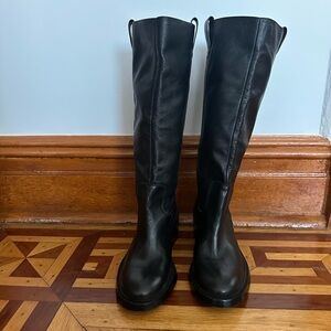 Dolce vita Elegant Black Leather Knee-High Boots size 10 Excellent condition